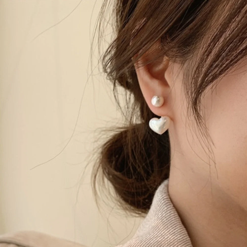 *OSTARA* White Pearl x Heart Fashion Stud Earrings